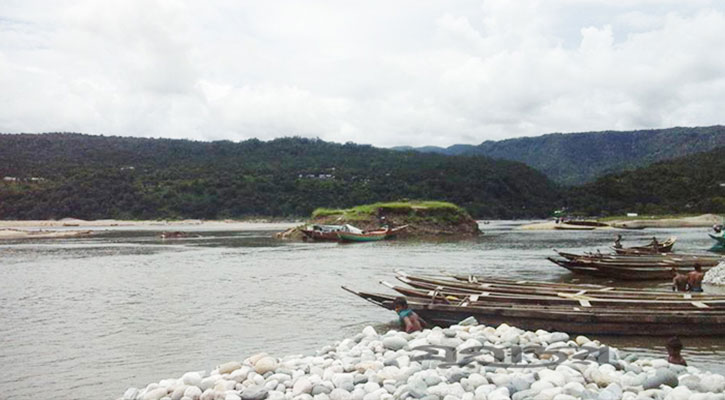 ঘুরে আসুন সিলেটের জাফলং