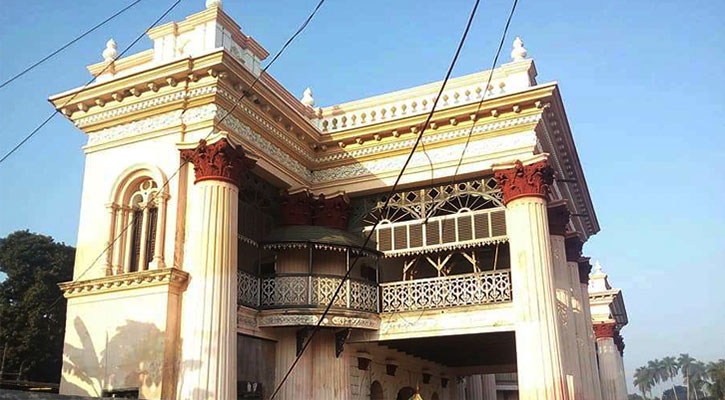 ঘুরে আসুন পুঠিয়ার রাজবাড়ী ঘুরে আসুন পুঠিয়ার রাজবাড়ী