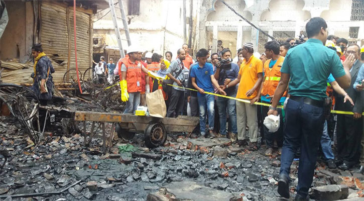 প্রত্যক্ষদর্শীদের বর্ণনায় অগ্নিকাণ্ডের সূত্রপাত ও ভয়ঙ্কর দৃশ্য