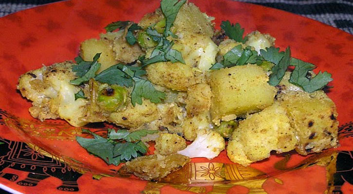 আলু ফুলকপির তরকারী আলু ফুলকপির তরকারী