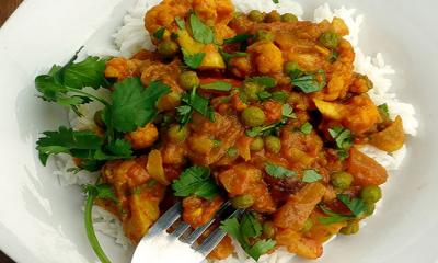 Nepalese Cauliflower Curry