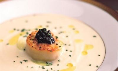 Cauliflower Soup & Seared Scallops with Beluga Caviar