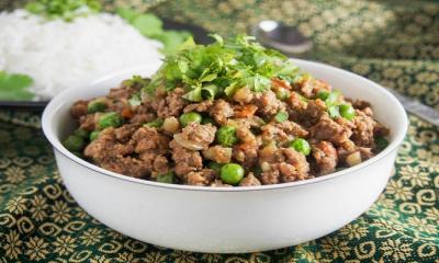 Kheema Matar (Beef and Pea Curry)