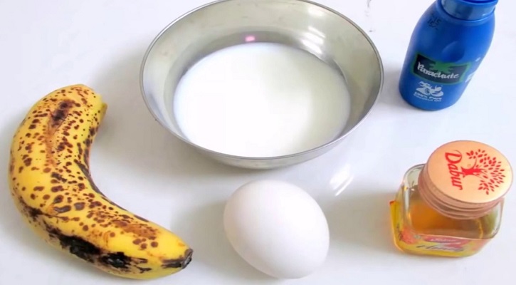 Egg, Banana and Honey Mask For Hair
