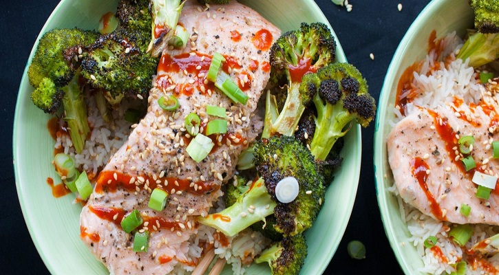 Steamed Salmon & Veg Rice Bowl