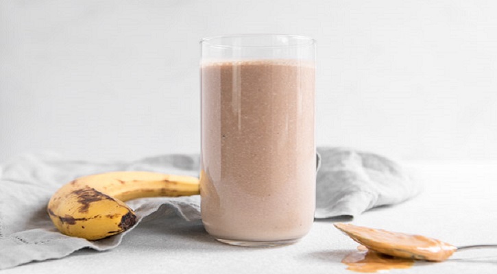 Banana-Cocoa Soy Smoothie