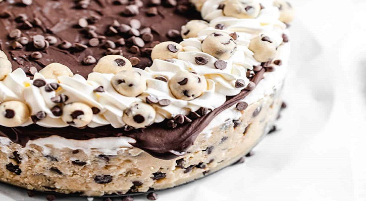 Chocolate Chip Cookie Dough Ice Cream Cake