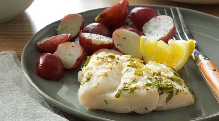 Lemony Parsley Baked Cod