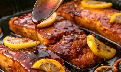 Honey Garlic Glazed Salmon