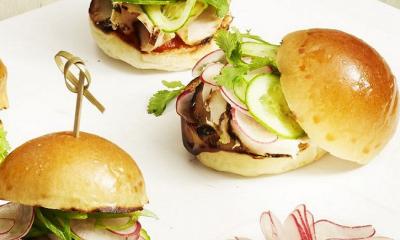 Grilled Chicken Sliders