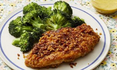 Pretzel-Crusted Chicken with Broccoli