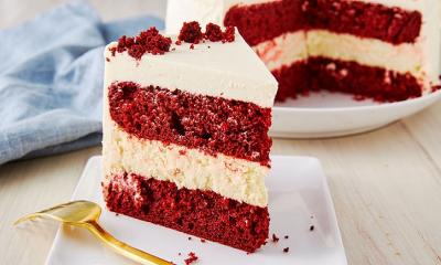 Red velvet cake with cheesecake buttercream