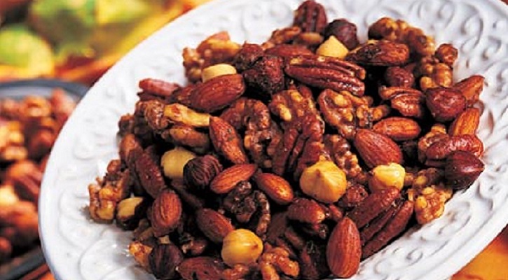 Spicy Herb Roasted Nuts