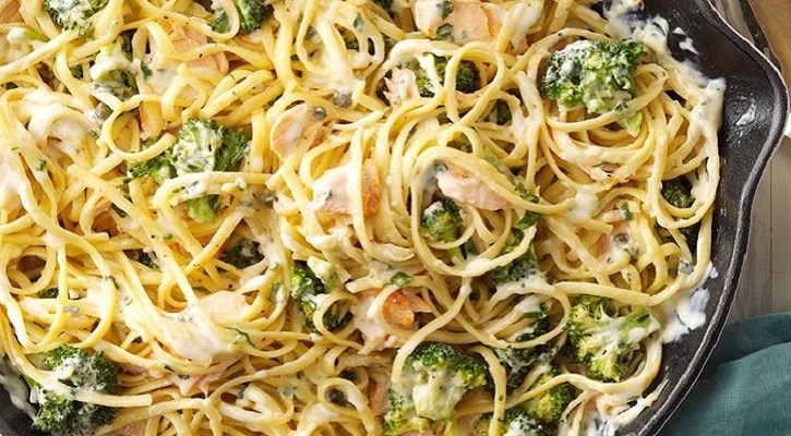 Creamy Salmon Linguine